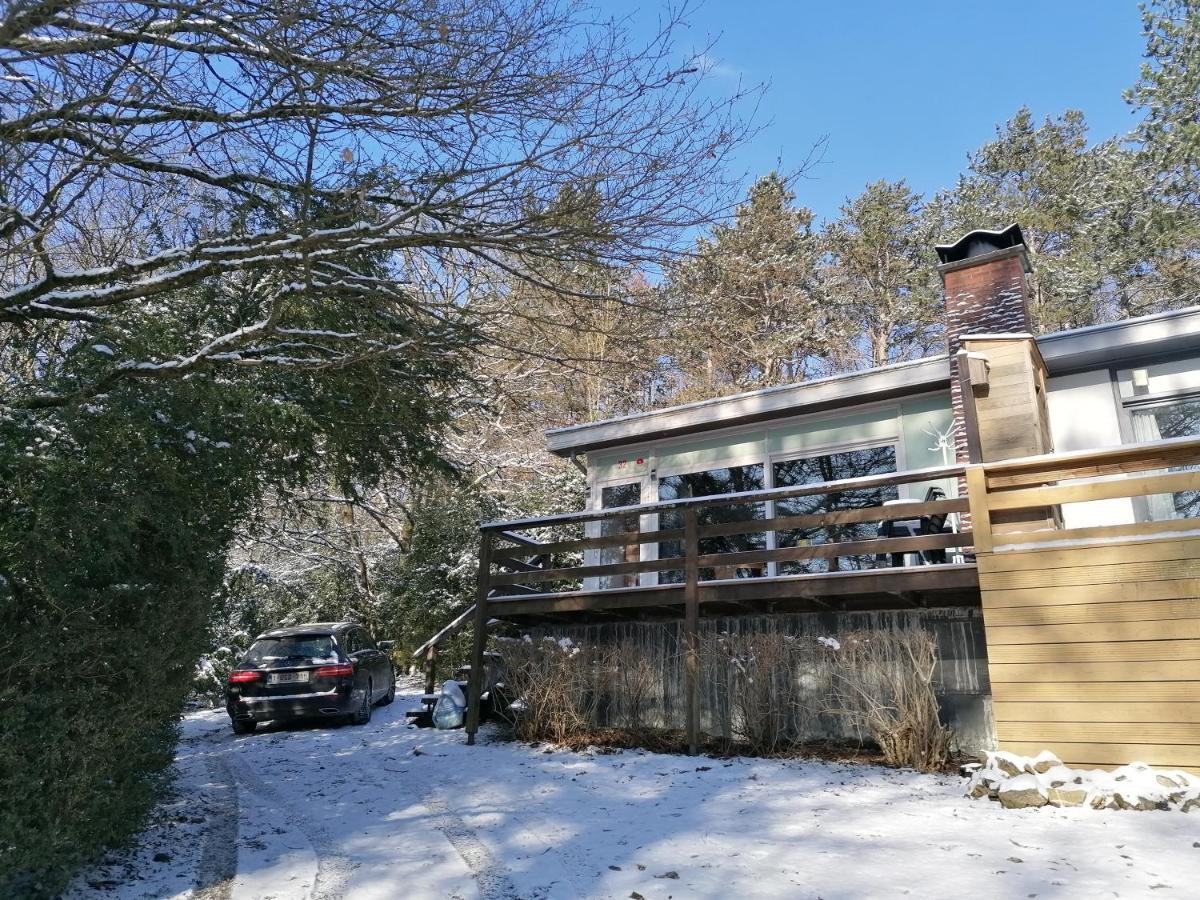 Villa Au Repos De Zoe Waulsort Exterior foto